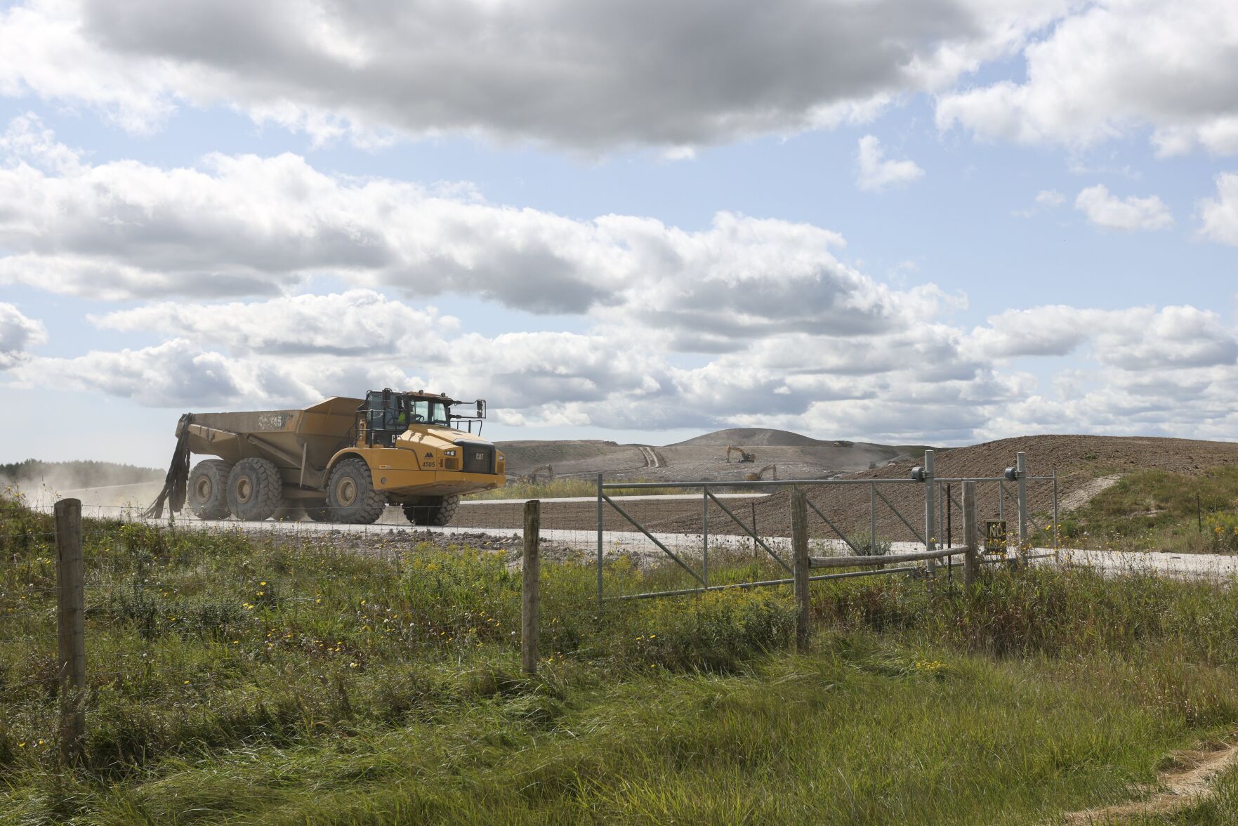 Green lane earth mover.JPG